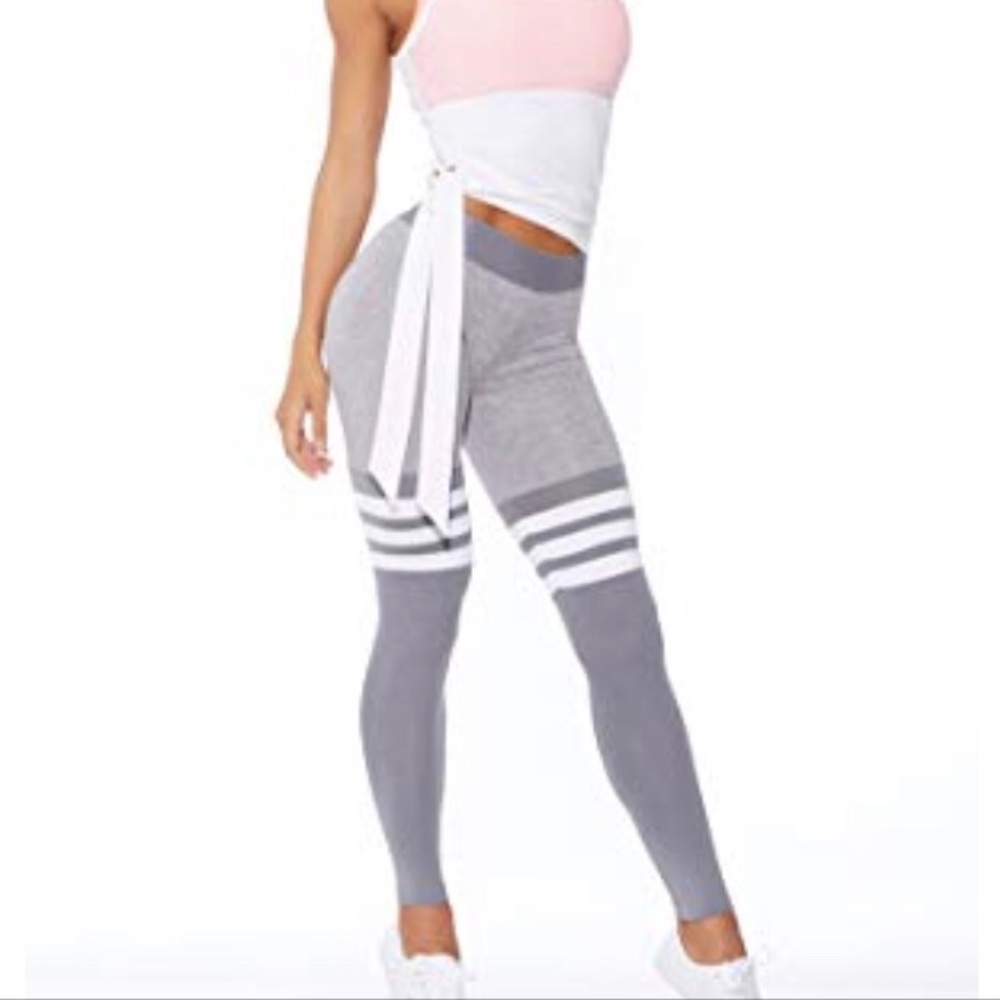 EUC Bombshell Sportswear Sock Leggings